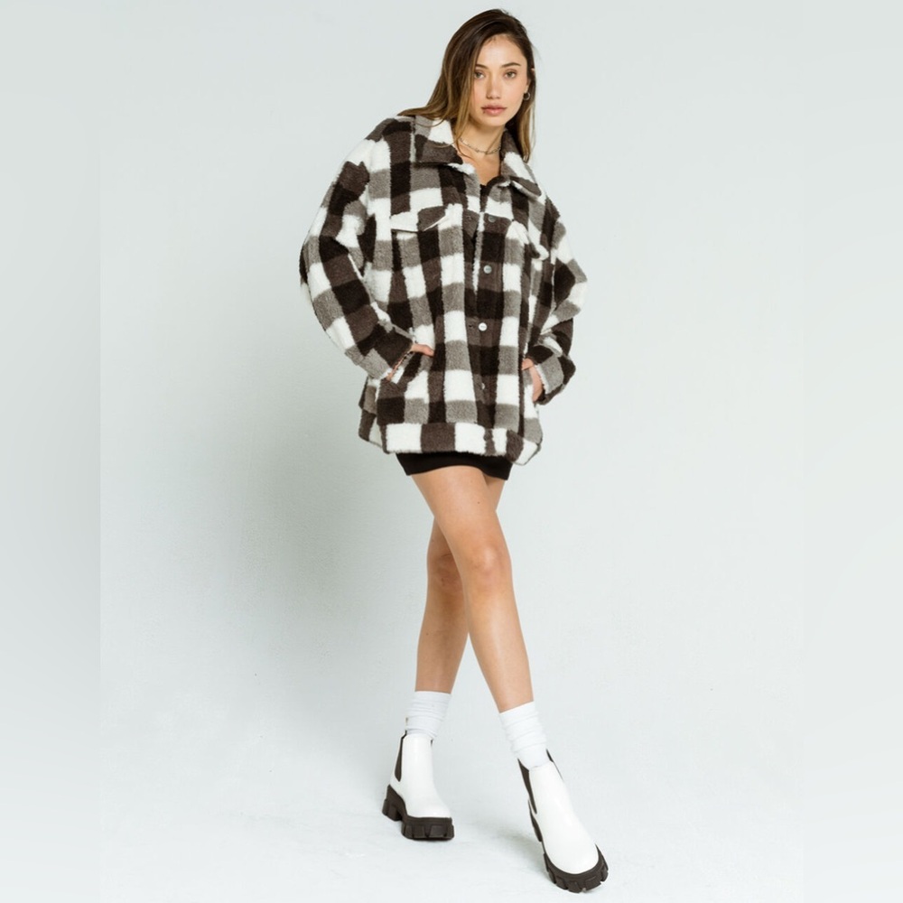 RVCA Buffy Black/White Checkered Sherpa Jacket sz: Med